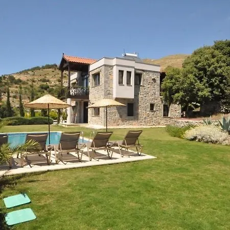 Mugla Sleeps 10 With Pool Air Con And Wifi Villa Giriş